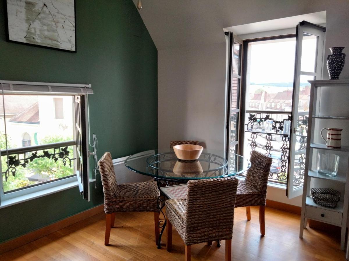 Les Appartements De Chablis Eksteriør bilde